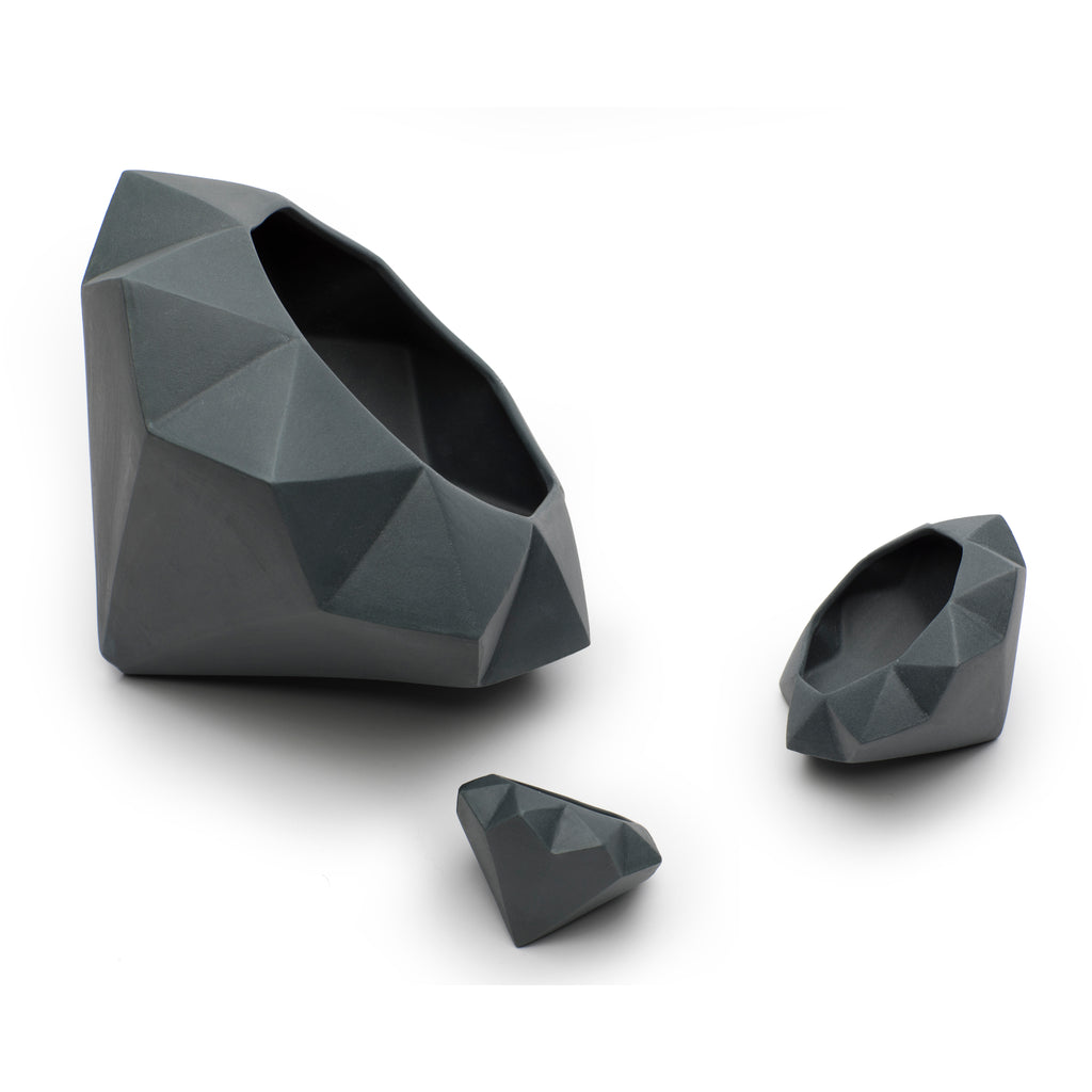 Diamond Sculpture - Medium Ceramics by R L Foote - Feliz