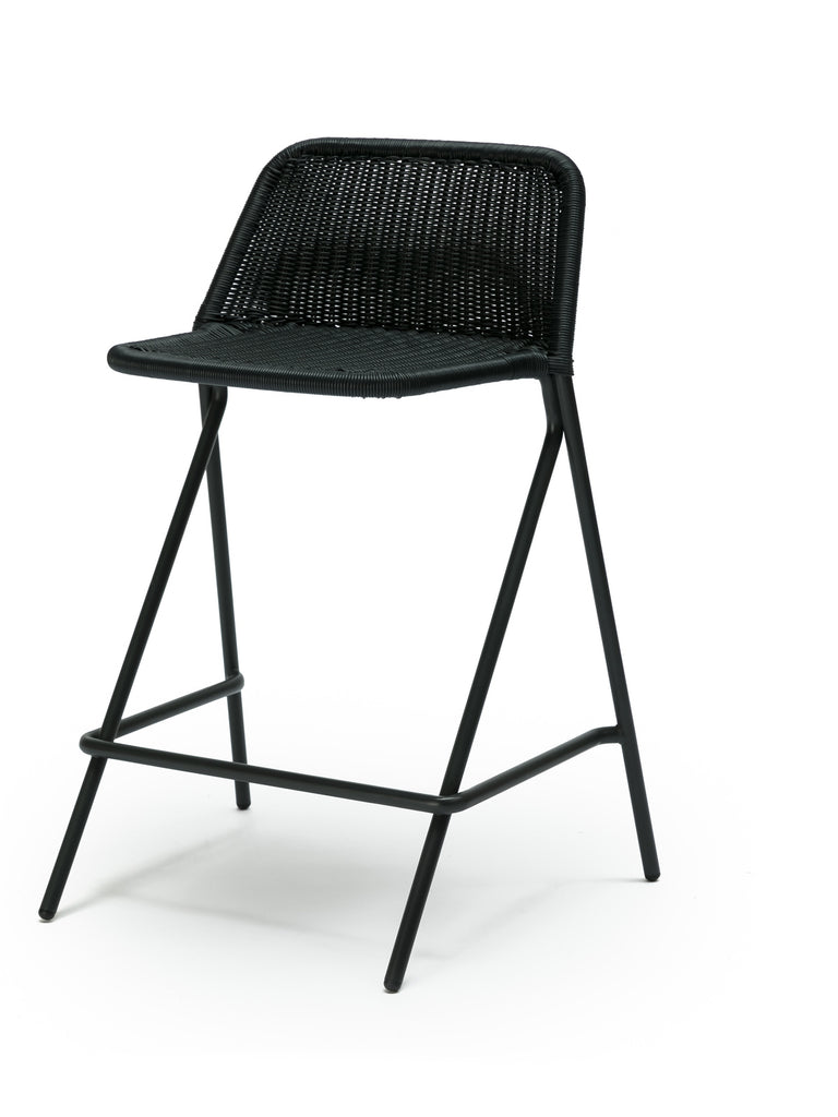 Kakۂ stool with backrest (charcoal polyethylene) front angle