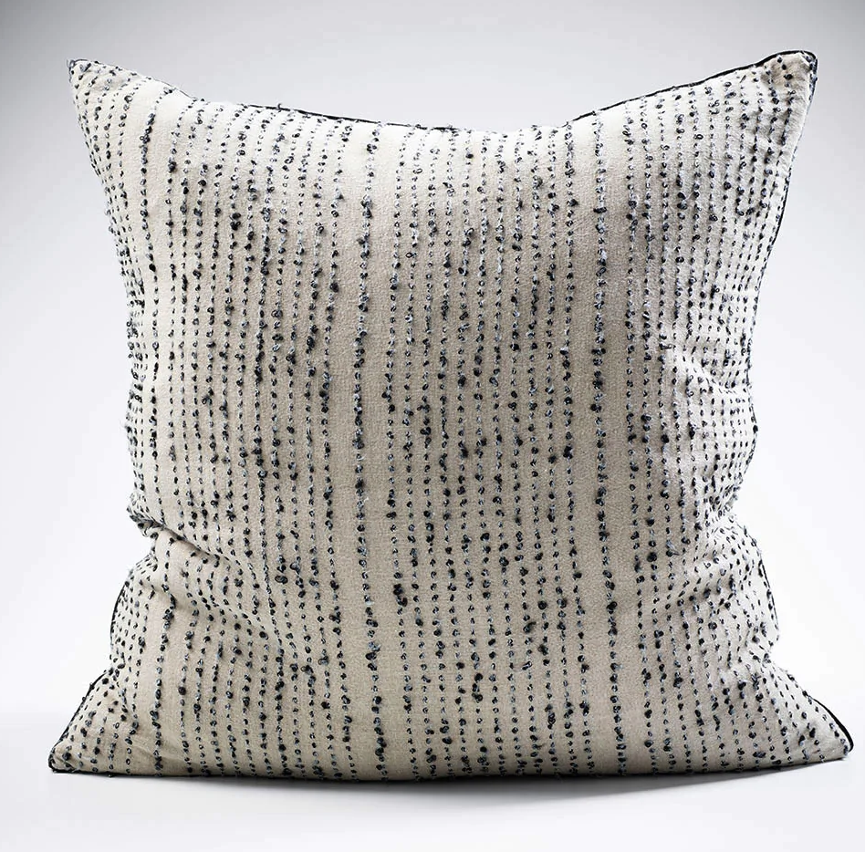 Strutta Linen Cushion