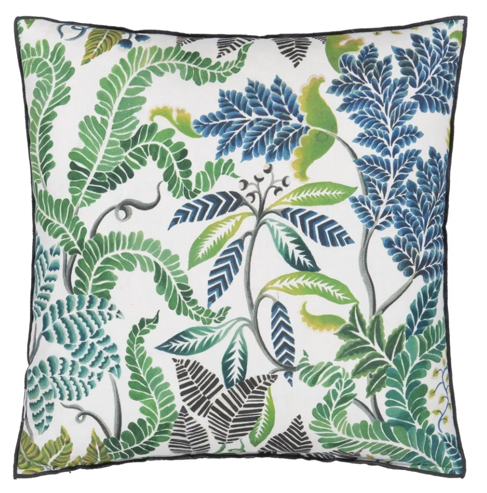 Brocart Decoratif Cushion