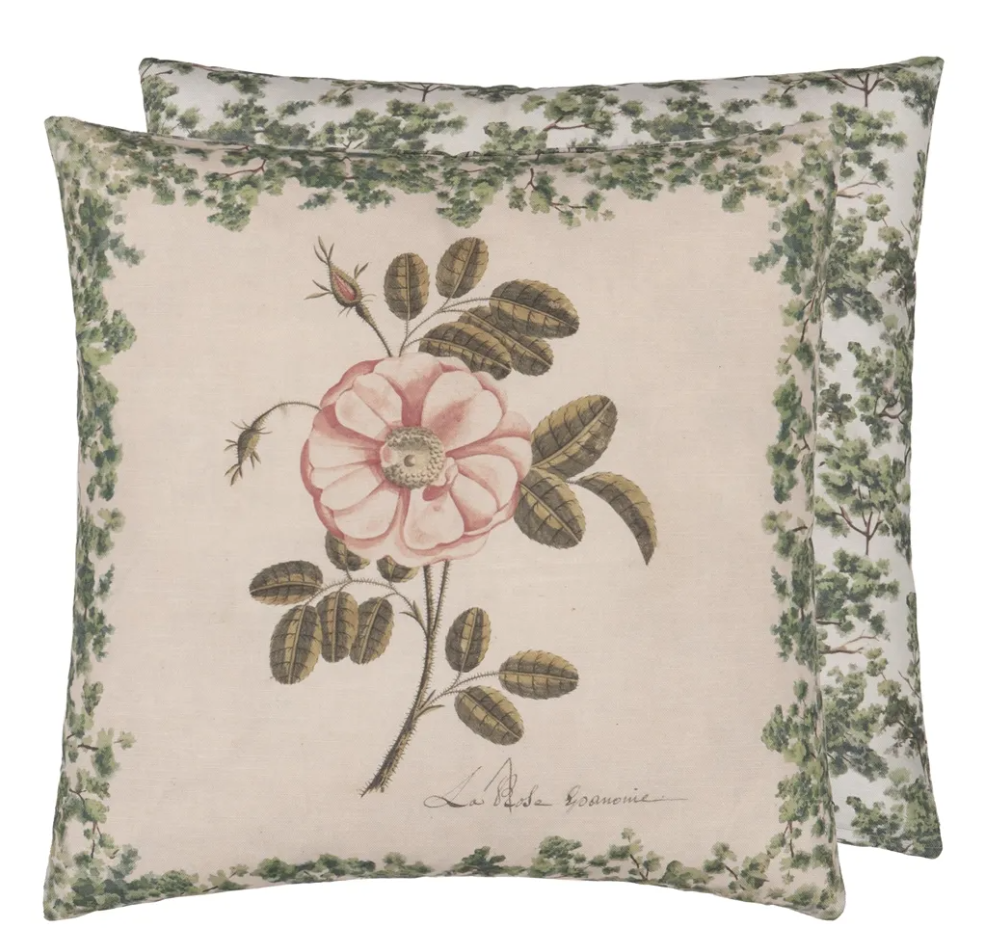 La Rose Rose Cushion