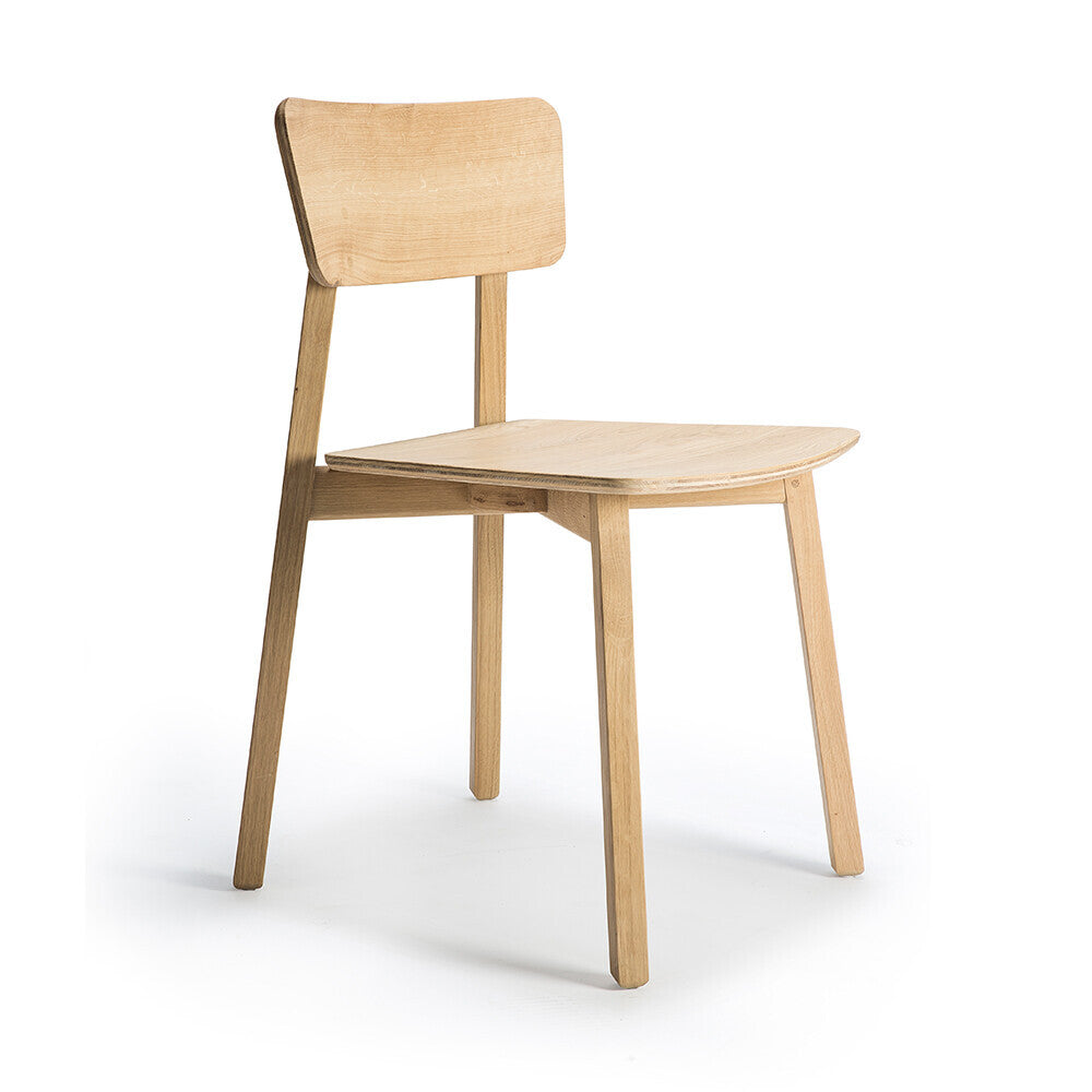 Oak Casale dining chair by Ethnicraft