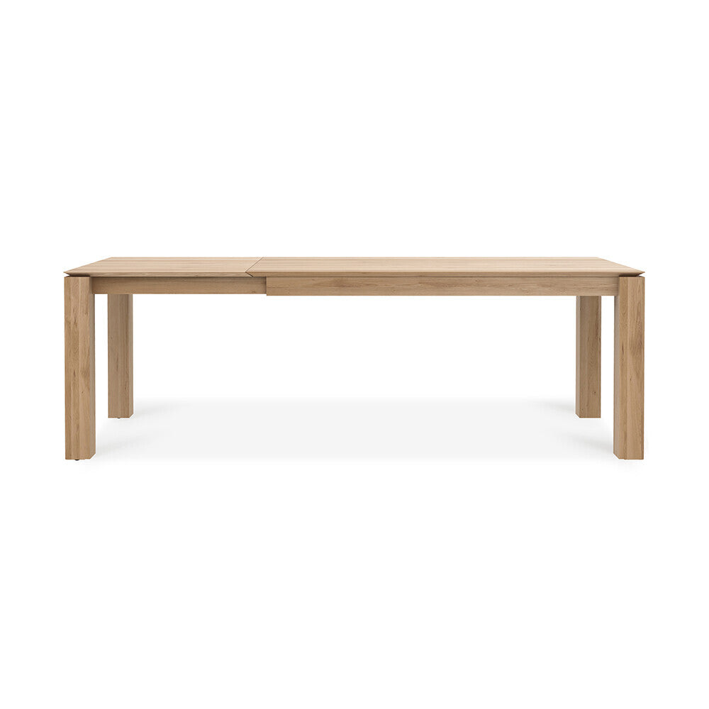 Oak Slice extendable dining table by Alain van Havre