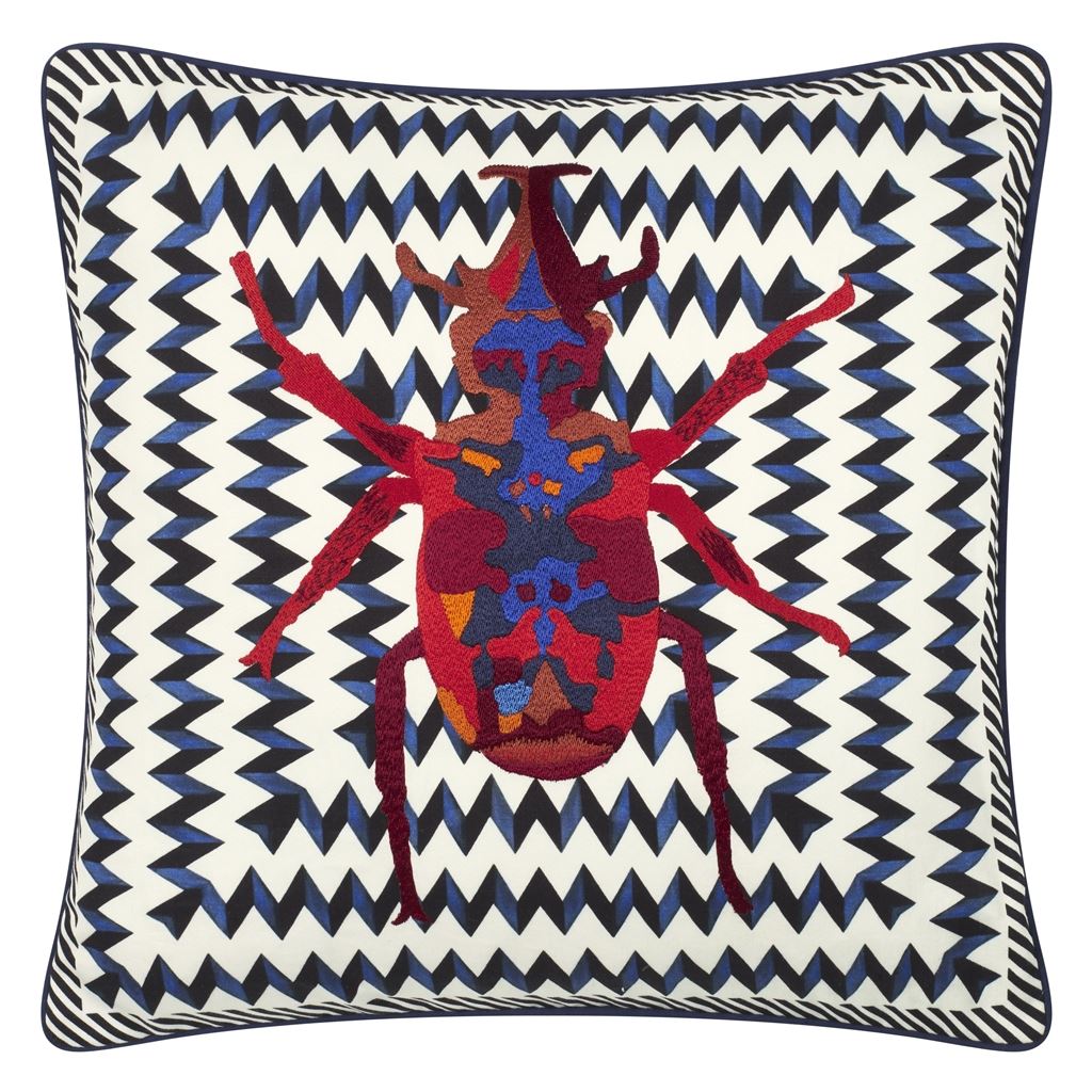 Beetle Waves Oeillet Cushion