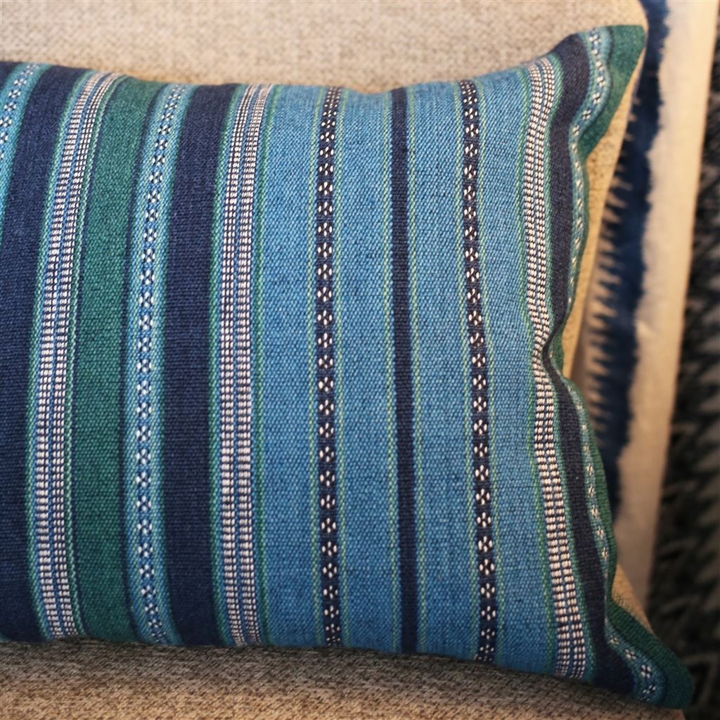 Almacan Peacock Cushion
