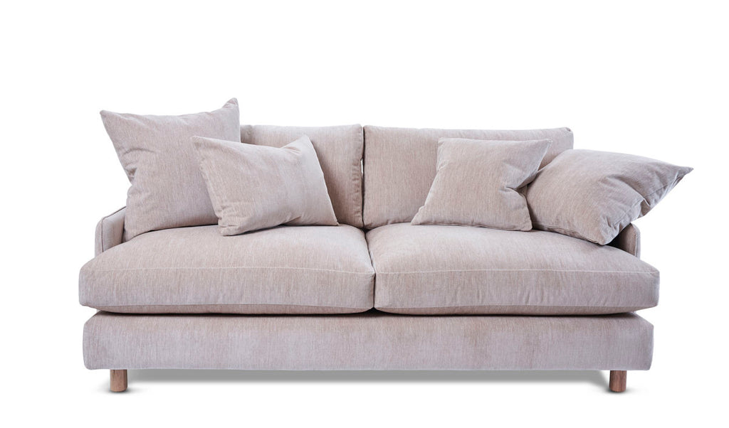 Rydel Sofa by Molmic