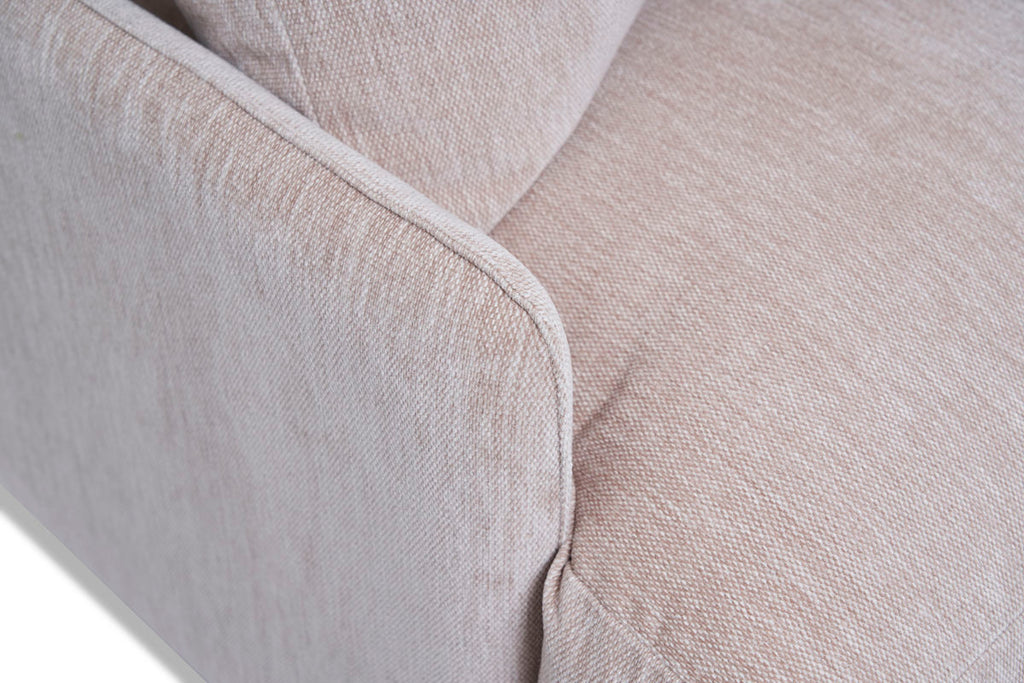 Rydel Sofa by Molmic