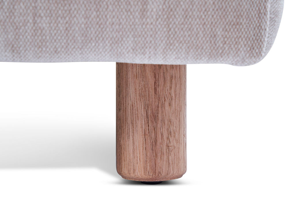 Rydel Sofa by Molmic