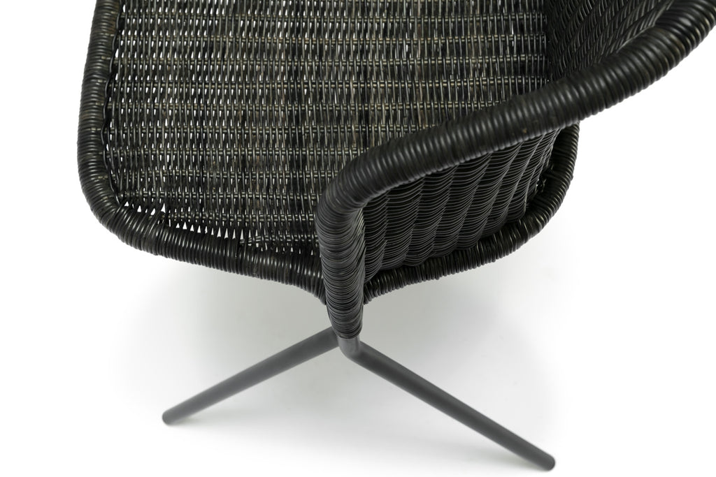 Kakۂ armchair (graphite rattan slimit) close up