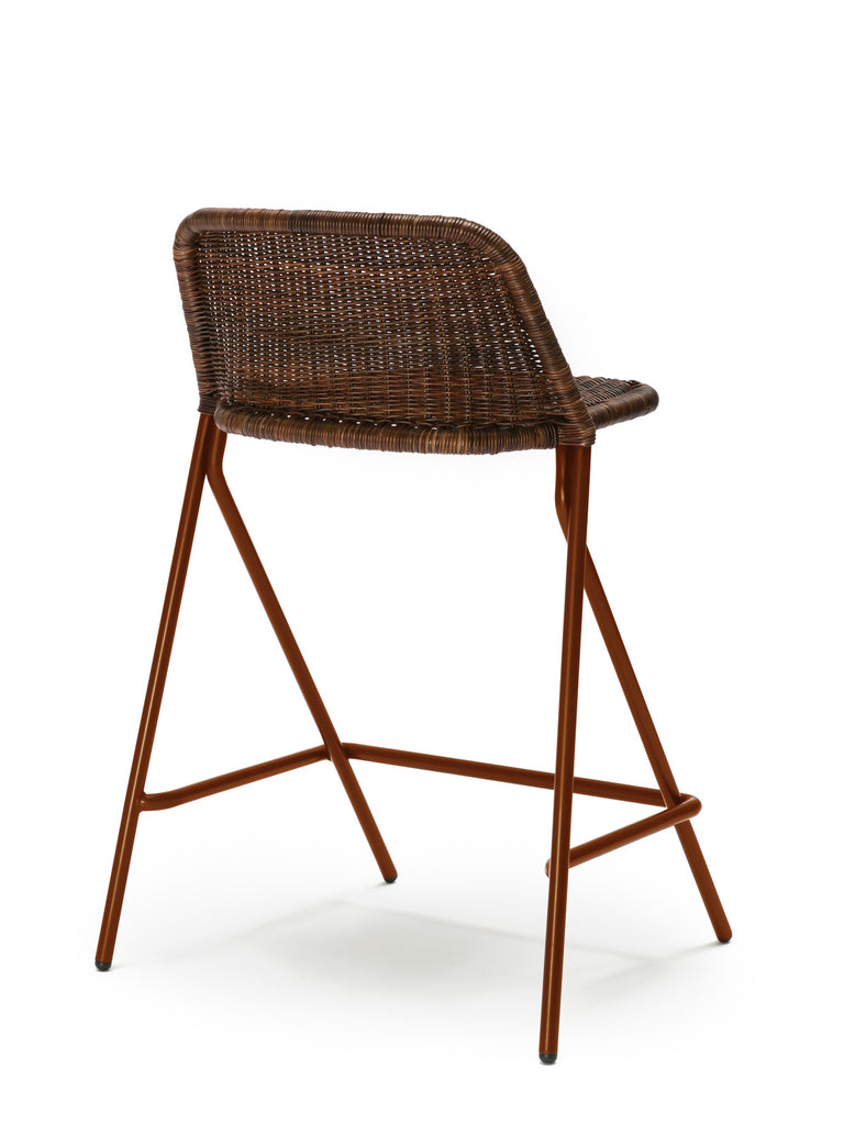 Kakۂ stool with backrest (oxide red frame / rust rattan slimit) back angle