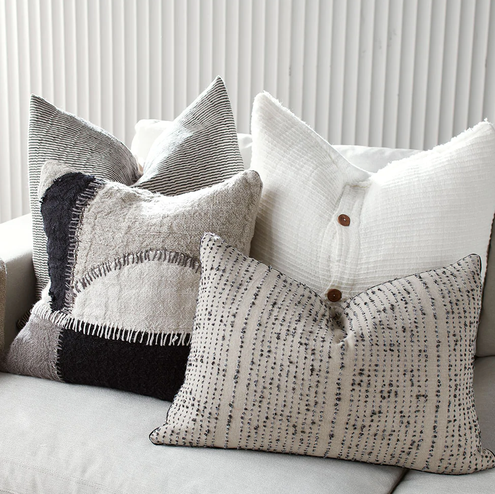 Strutta Linen Cushion