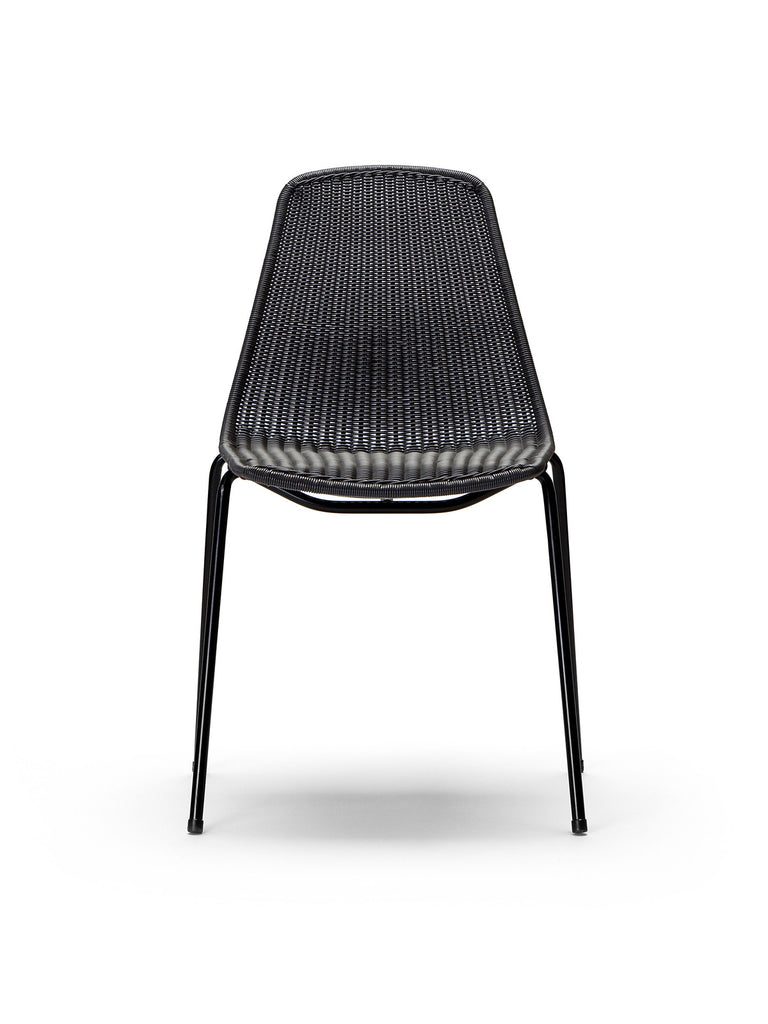 Basket chair (dark grey rattan slimit) front