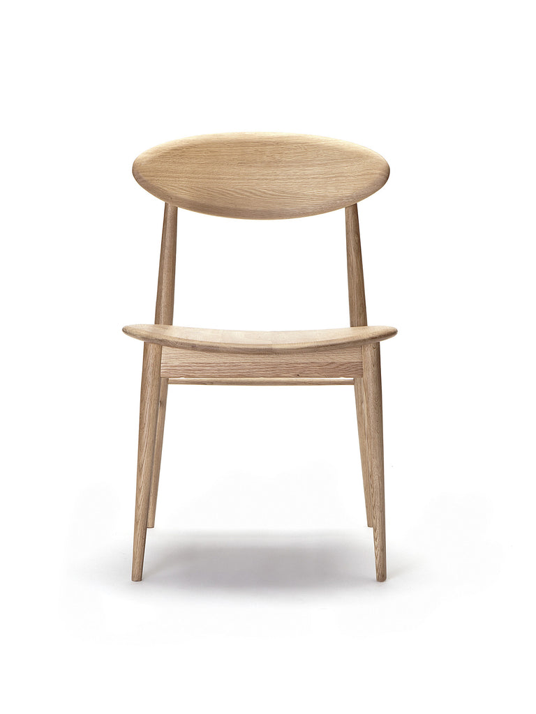 chair 170 (natural oak) front